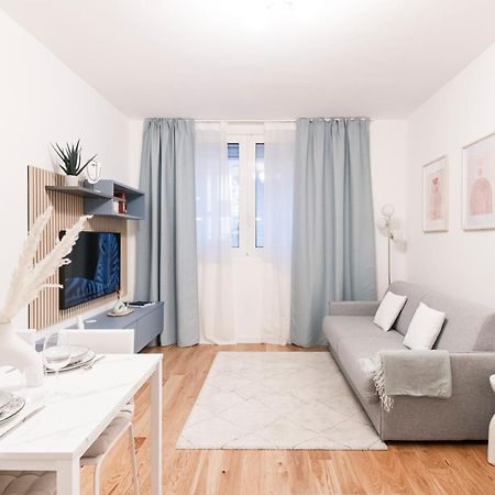 Апартаменты Easylife - Design And Relax In The Heart Of Милан Экстерьер фото